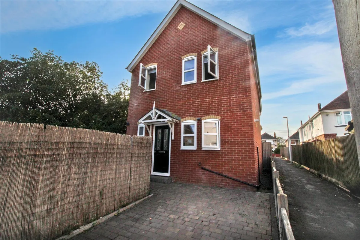 Phyldon Road, Poole