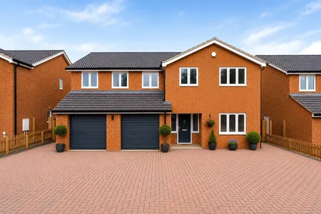 The Crescent, Caldecott, NN9