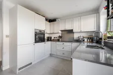Meadow Way, Thatcham, RG19 photo 4