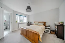 Meadow Way, Thatcham, RG19 photo 6