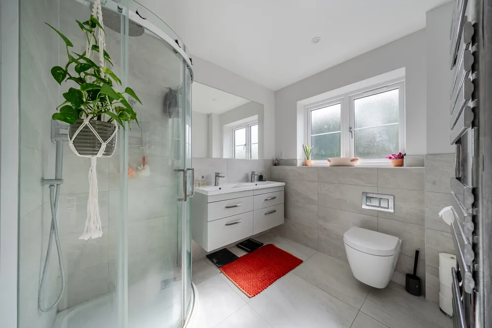 Meadow Way, Thatcham, RG19 photo 11