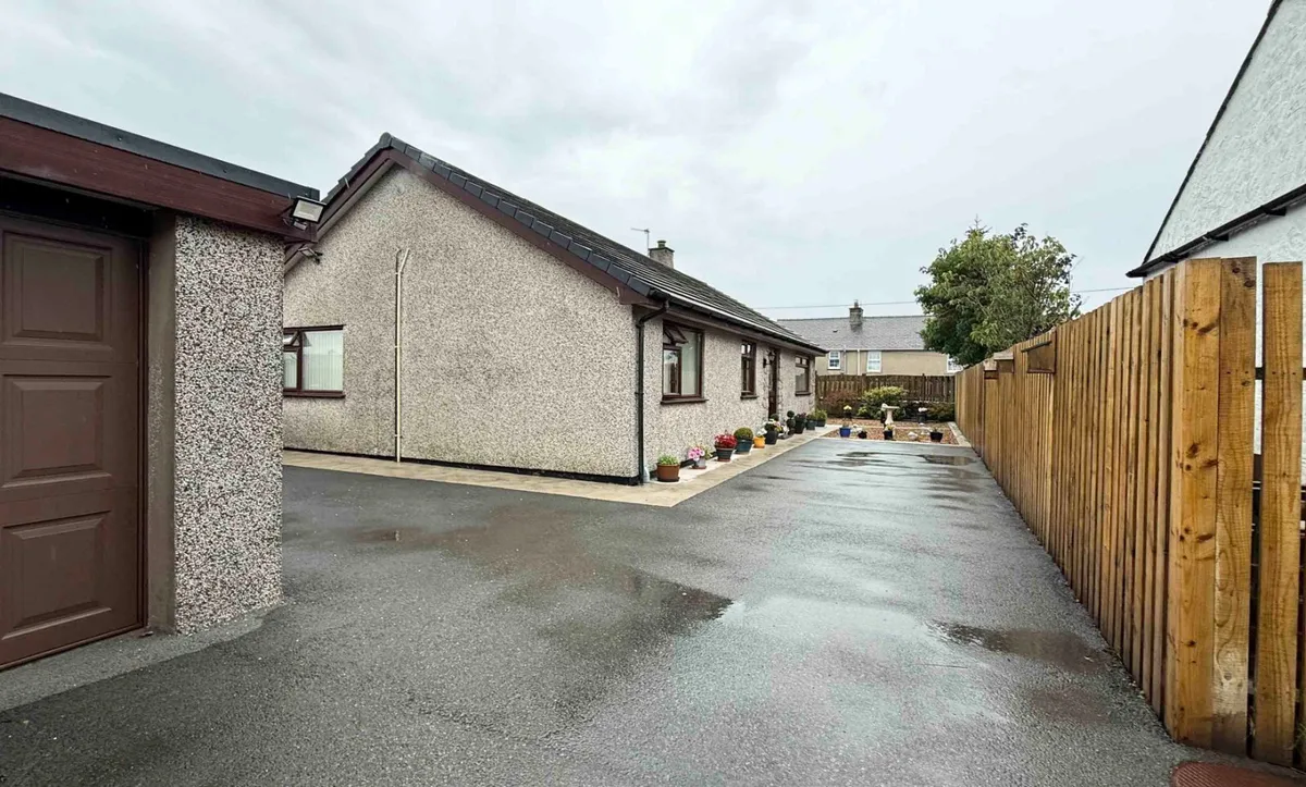 Swn Yr Engan, Gaerwen, Anglesey, LL60
