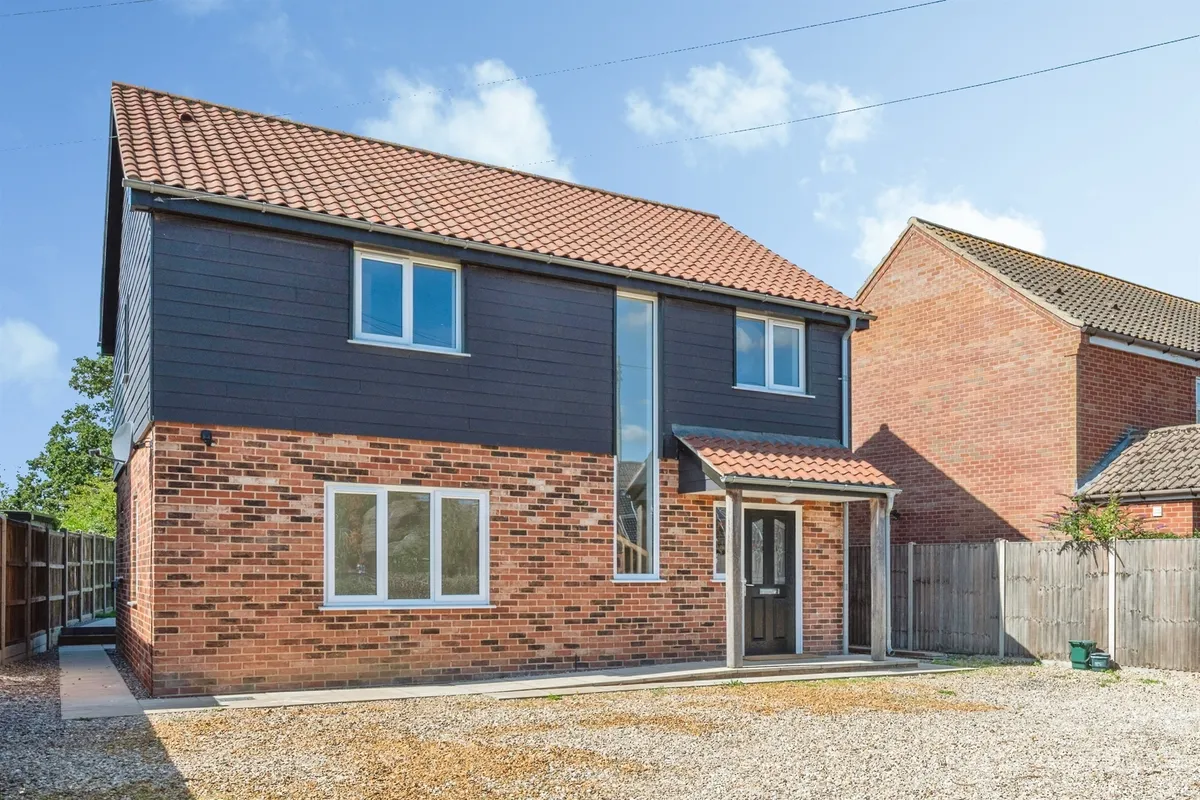 Sutton Crescent, Freethorpe, Norwich