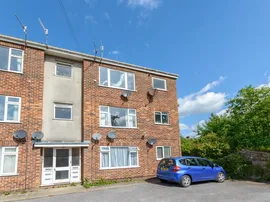 Centurion Close, SALISBURY photo
