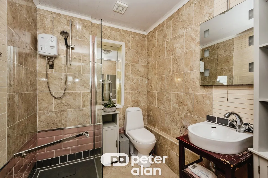 Property photo 24