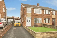 Pennine Road, Dewsbury