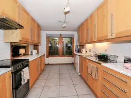 Pelham Close, Bretton, Peterborough thumb 3
