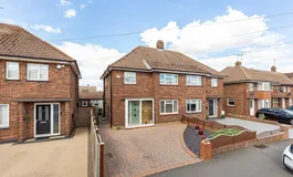 Station Crescent, Ashford, TW15