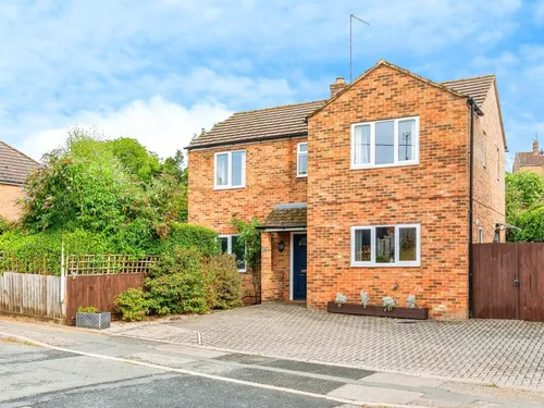 Denford Road, Ringstead, Ketteringphoto
