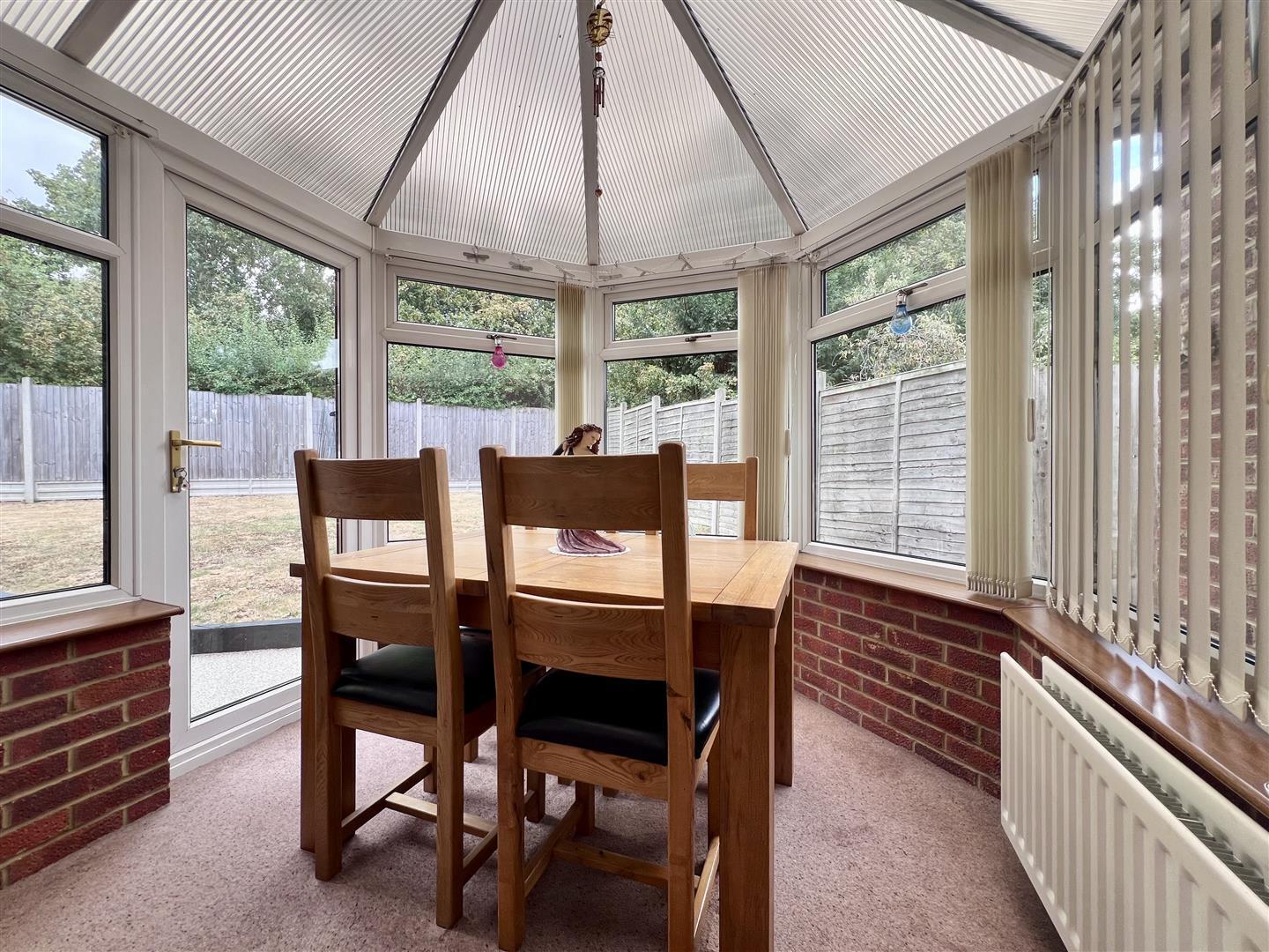 Bampton Close, Furzton, Milton Keynes Image 8