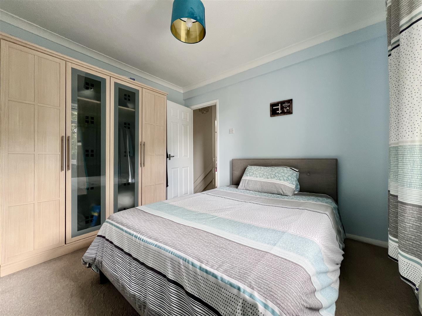 Bampton Close, Furzton, Milton Keynes Image 11