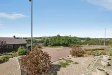 Latches Walk, Axminster