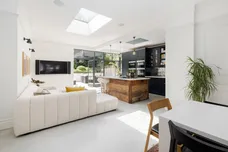 Dukes Avenue, London, N10 photo 13
