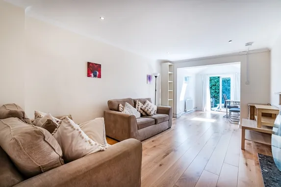 ., 2A Iveley Road, London