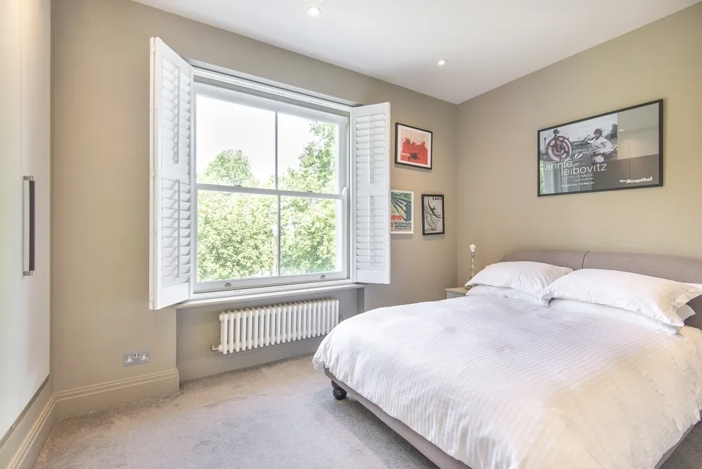 Clapham Common South Side London SW4 photo 6