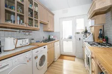 Glendale Drive London SW19 photo 7