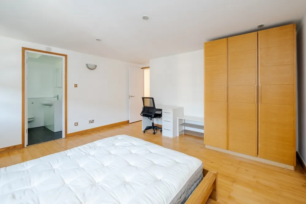 New Wharf Road London N1 photo 11