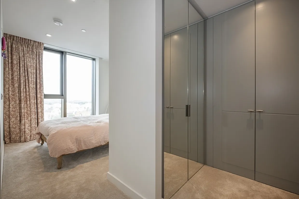 Westmark Tower Paddington W2 photo 13