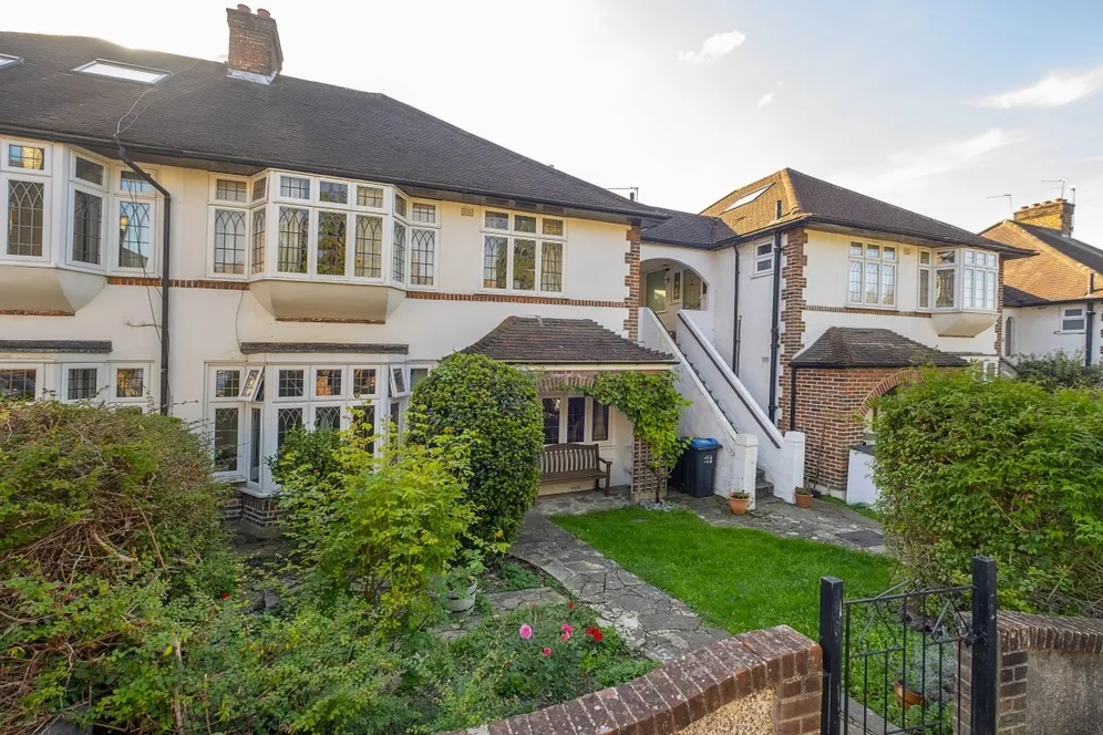 Glendale Drive London SW19 photo 14