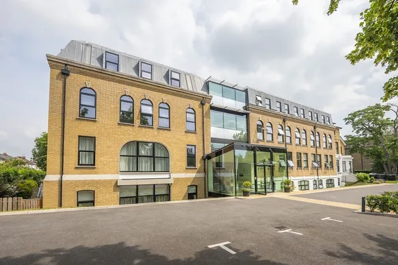 Hampton Road, Teddington, TW11