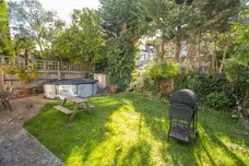 Glendale Drive London SW19 photo 16