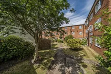 Mountfield Gardens Tunbridge Wells TN1 photo 1