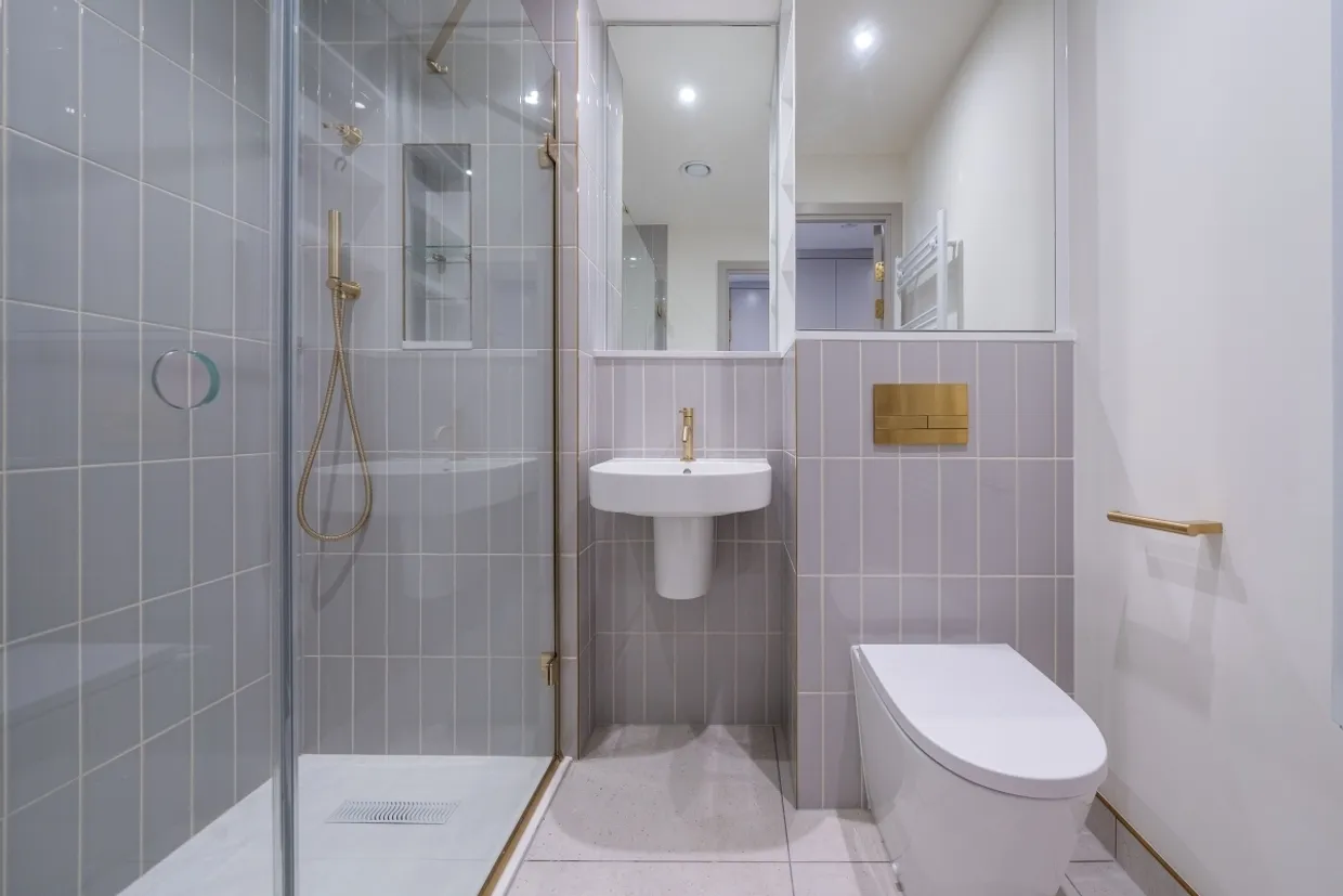 The Eades, 11 Selborne Road London E17 photo 9