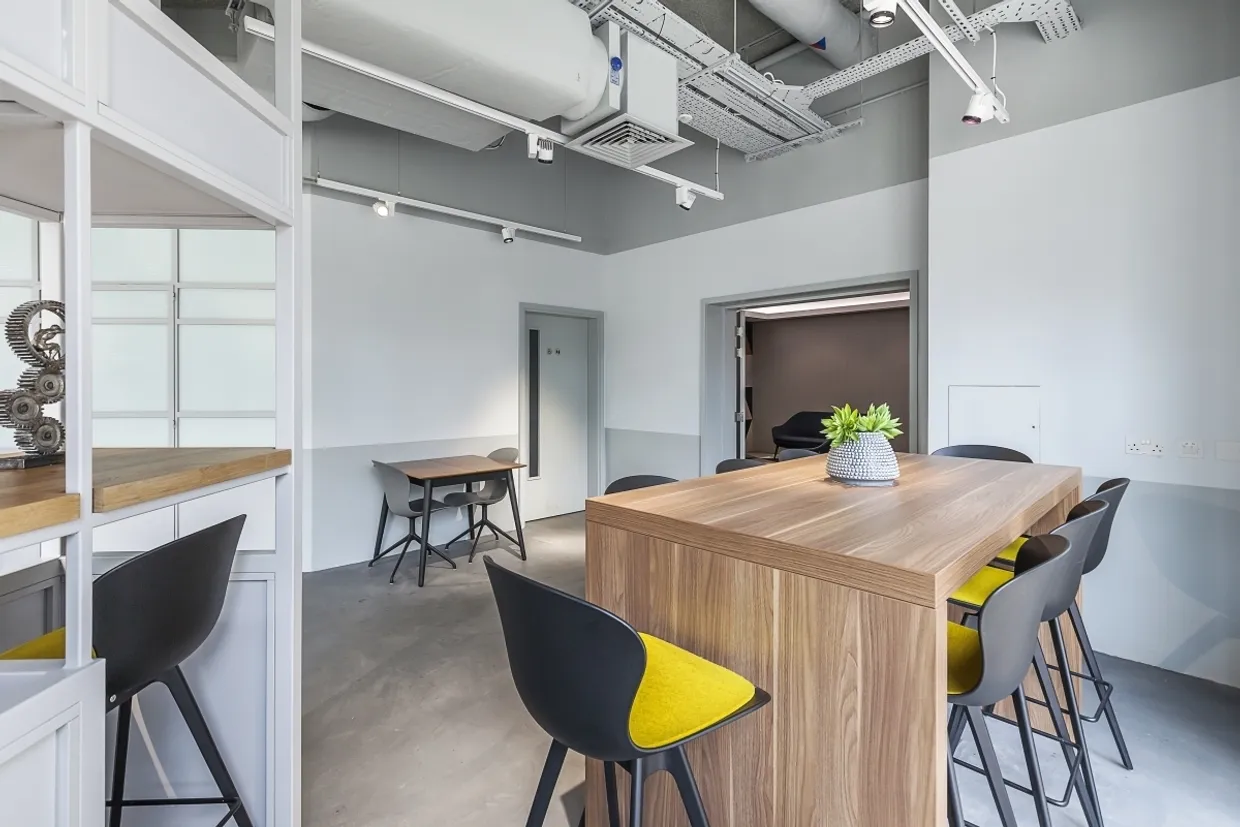Sailors House, E14 photo 15