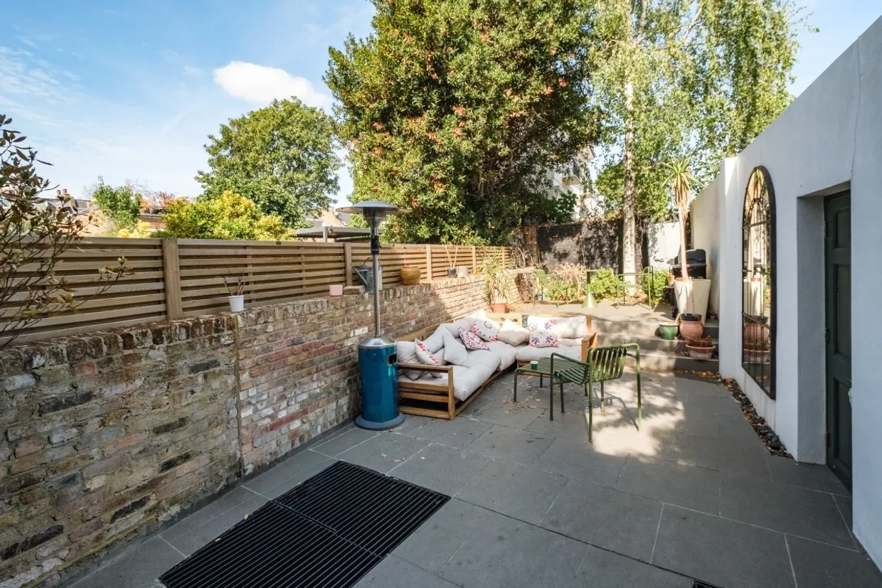Offord Road London N1 photo 8