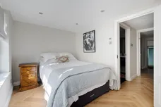 Offord Road London N1 photo 11