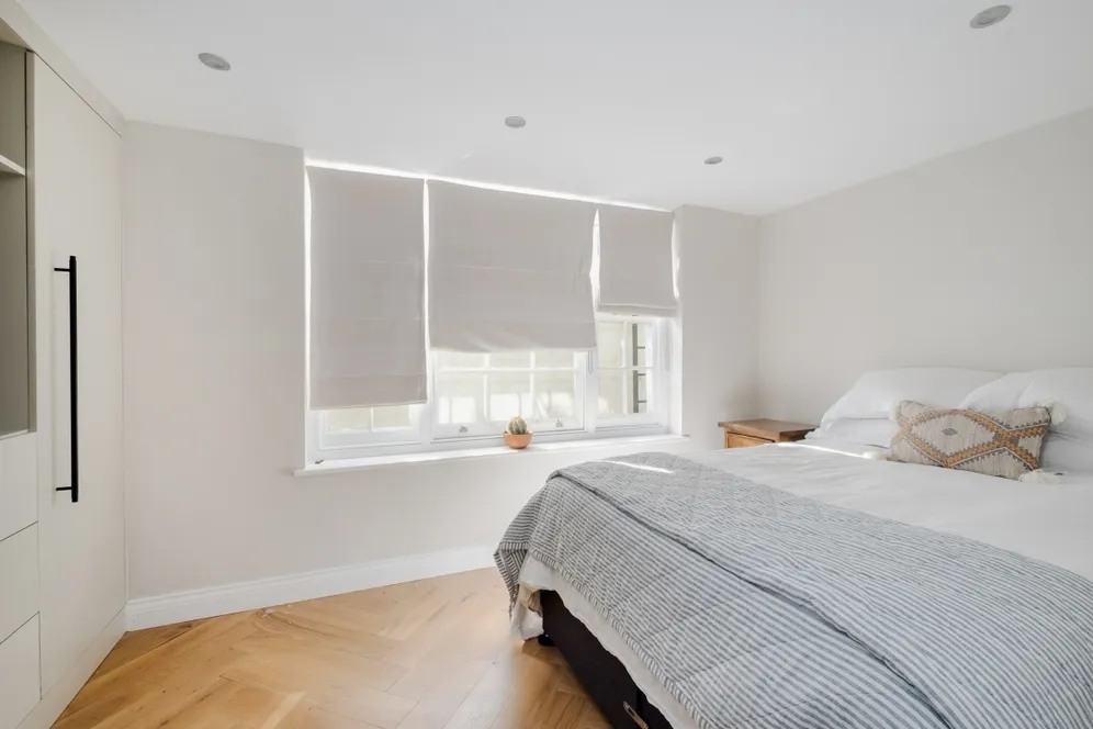 Offord Road London N1 photo 12