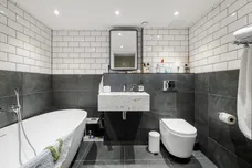 Offord Road London N1 photo 17