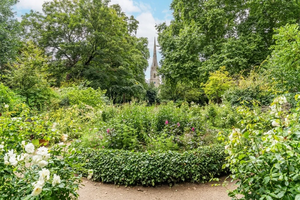Warwick Square London SW1V photo 13
