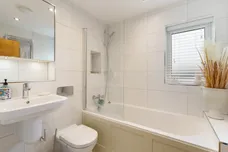 Buzzard Close Stratford-upon-Avon CV37 photo 13