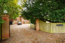 Altwood Road Maidenhead SL6 photo 20