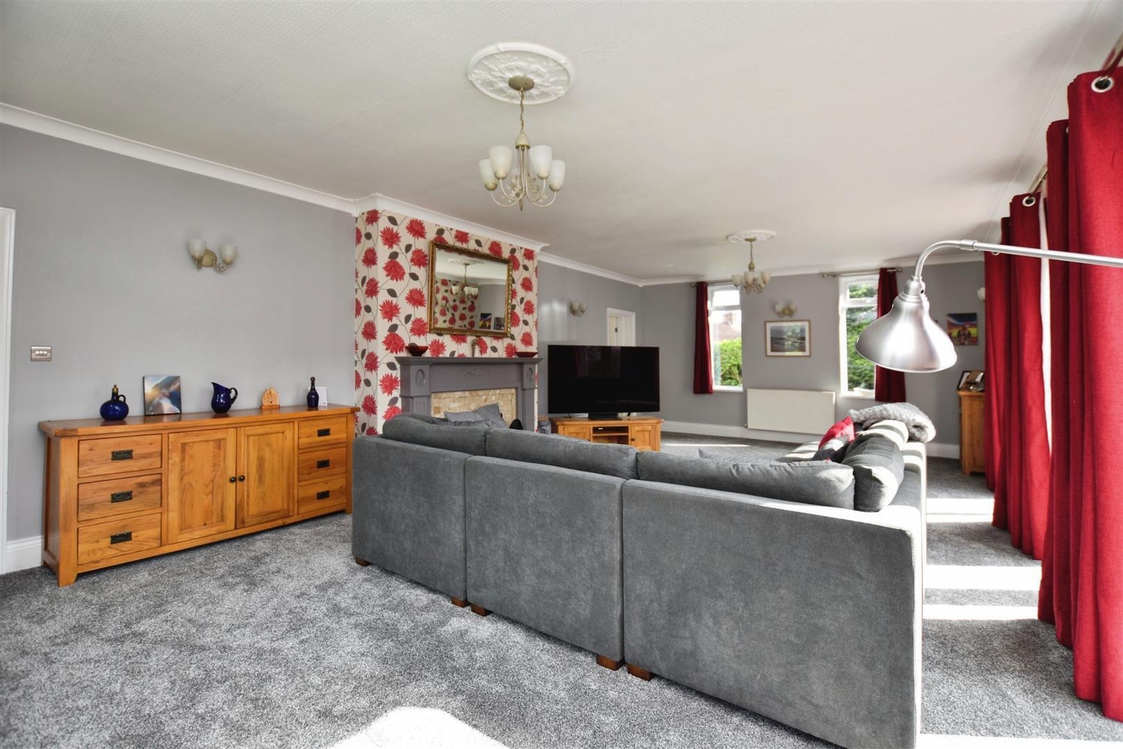 Station Road, Patrington Image 11