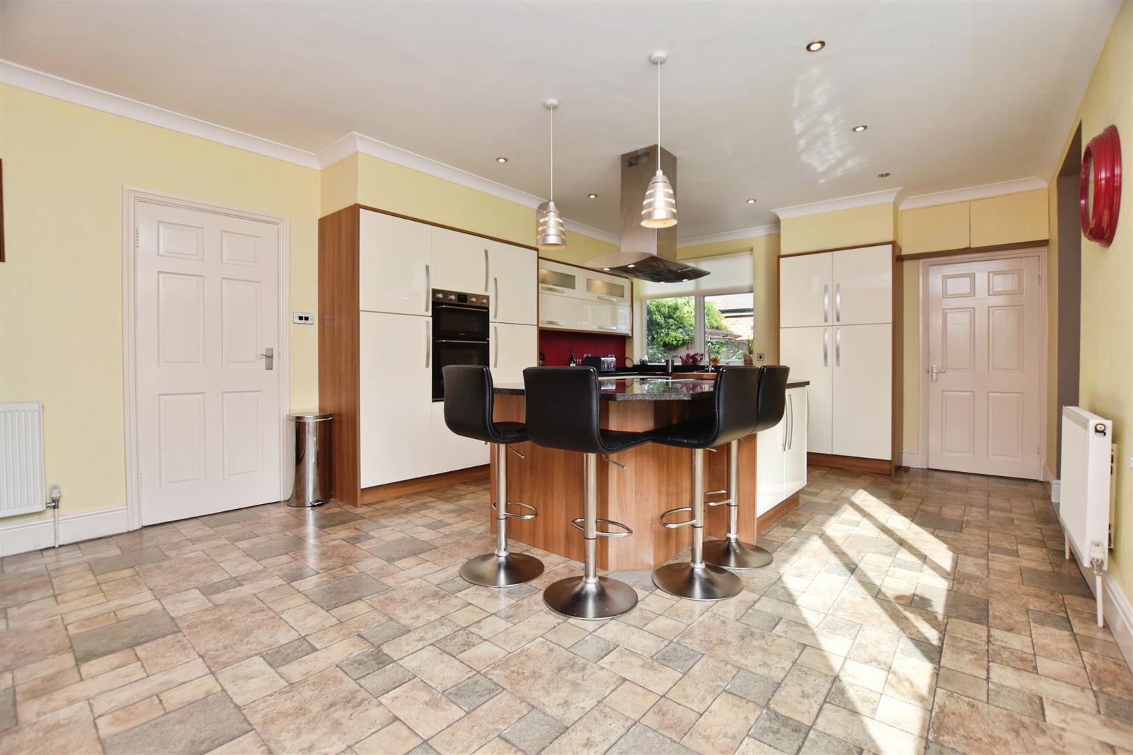 Station Road, Patrington Image 12