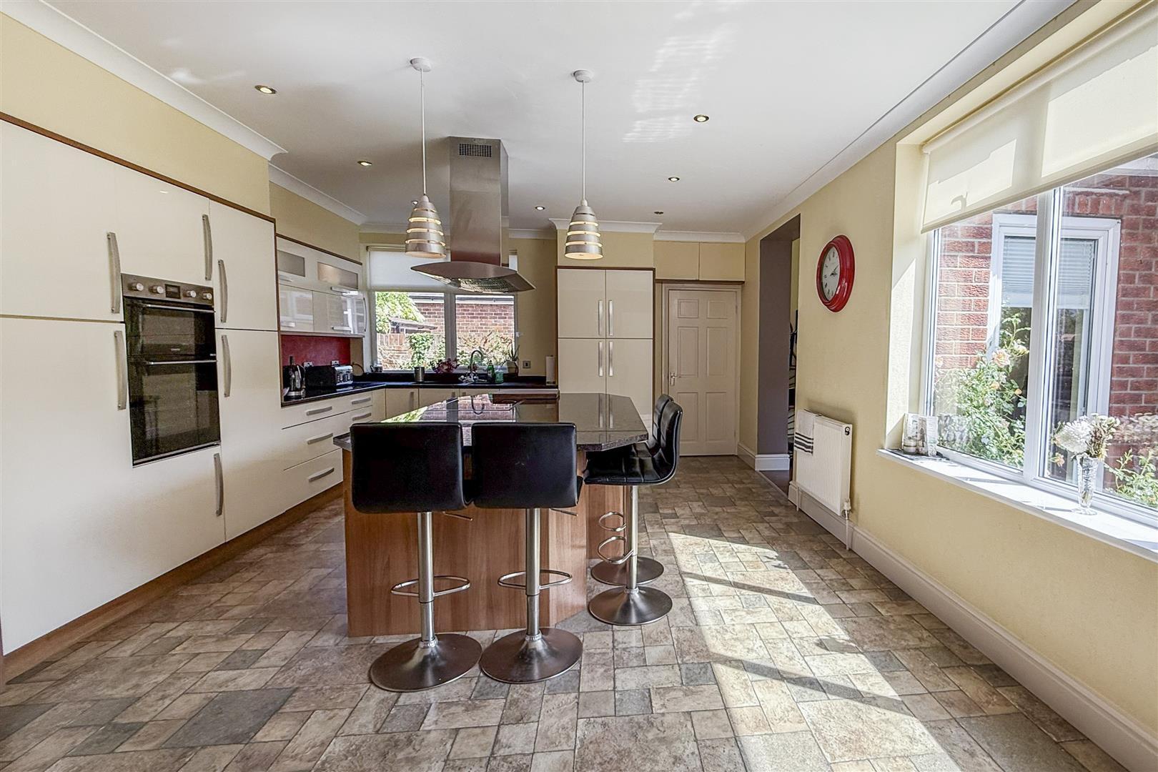 Station Road, Patrington Image 16