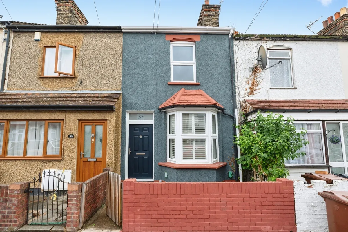 Belmont Road, Grays