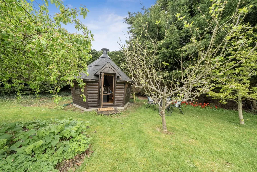 Property Image 32