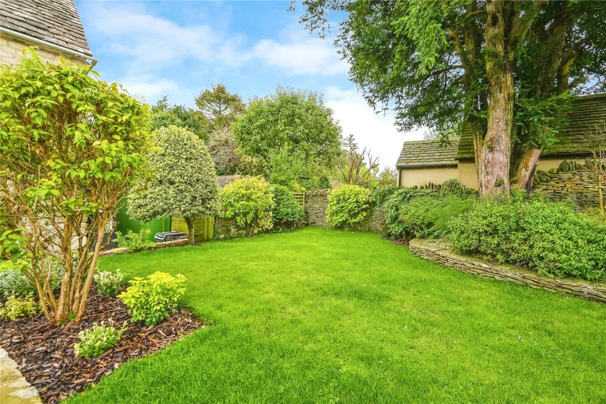 The Hill, Shilton, Burford, Oxfordshire, OX18