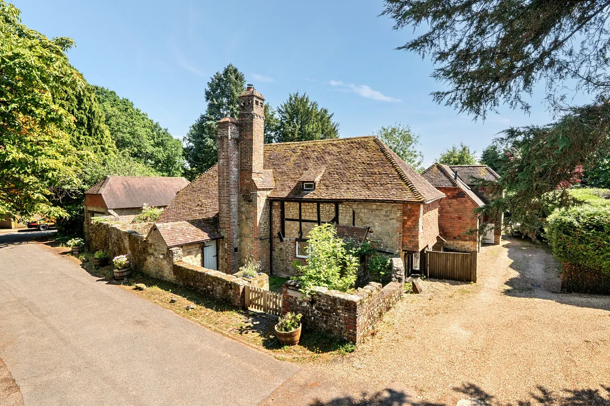 Hollist Lane, Midhurst, GU29 photo 2