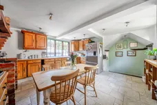 Hollist Lane, Midhurst, GU29 photo 6