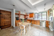 Hollist Lane, Midhurst, GU29 photo 8