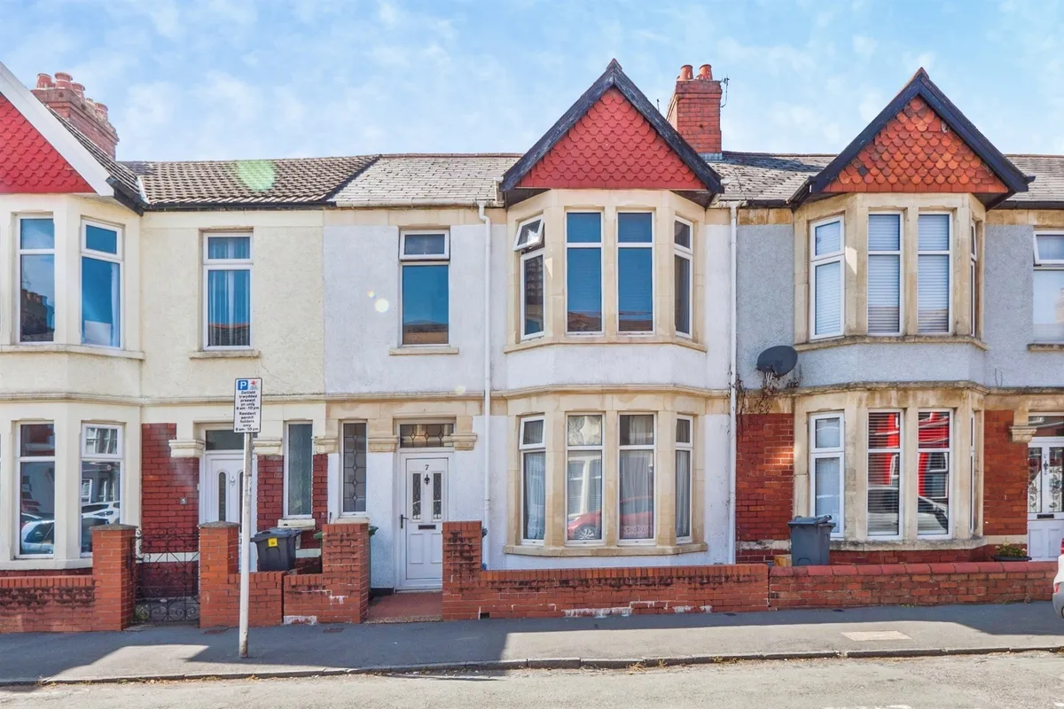 Longspears Avenue, Heath, Cardiff
