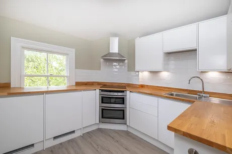 Queens Road Kingston Upon Thames KT2
