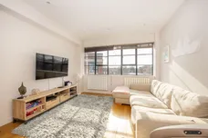 Cowleaze Road Kingston upon Thames KT2 photo 4