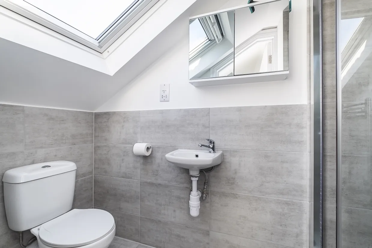 Tremadoc Road London SW4 photo 5