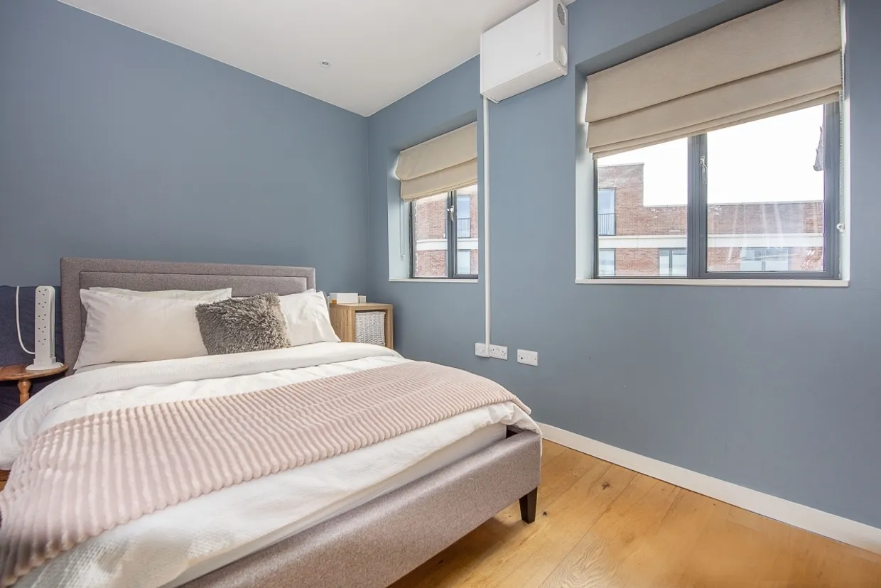 Cowleaze Road Kingston upon Thames KT2 photo 6