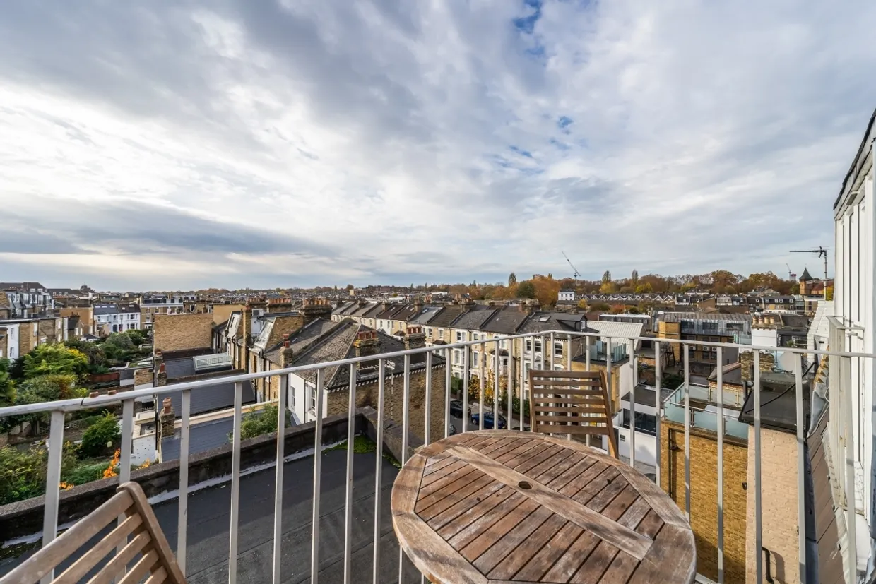 Battersea Rise London SW11 photo 12